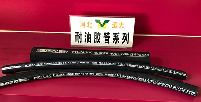 在使用高壓橡膠管時(shí)到底需要注意哪些事項(xiàng)？